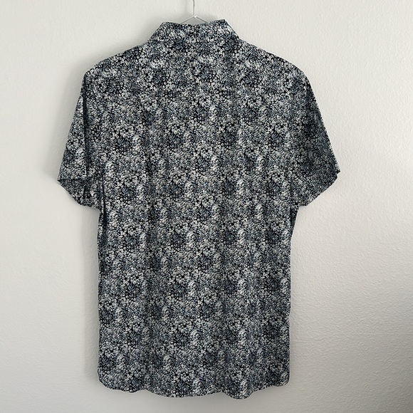 Perry Ellis short sleeve slim fit stretch shirt - Picture 4 of 5